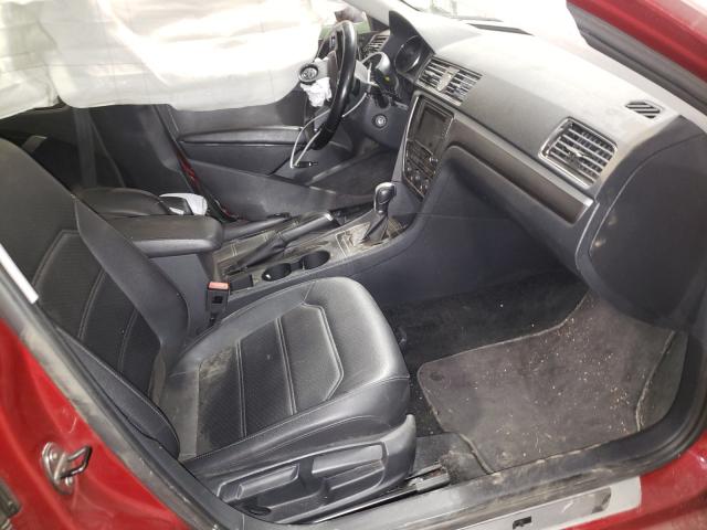 Photo 4 VIN: 1VWDT7A37HC048063 - VOLKSWAGEN PASSAT 