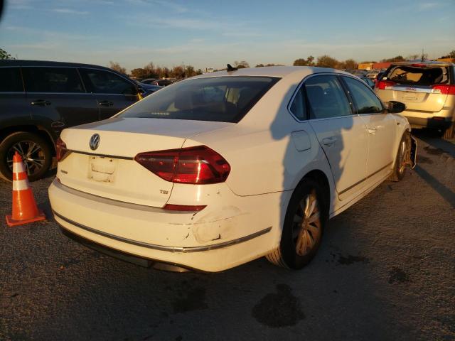 Photo 3 VIN: 1VWDT7A38HC034916 - VOLKSWAGEN PASSAT 