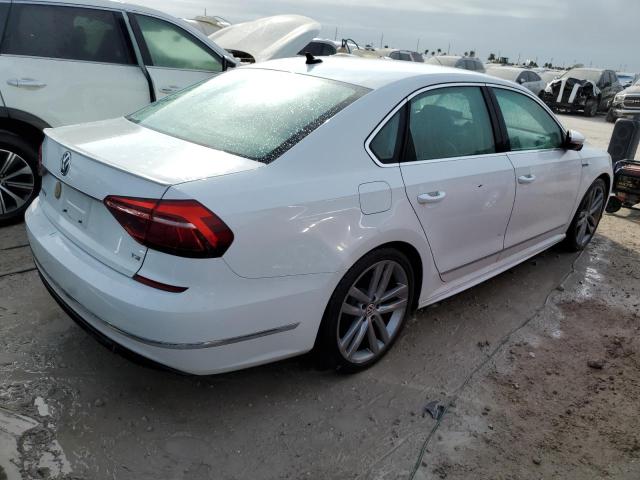 Photo 2 VIN: 1VWDT7A38HC072873 - VOLKSWAGEN PASSAT R-L 