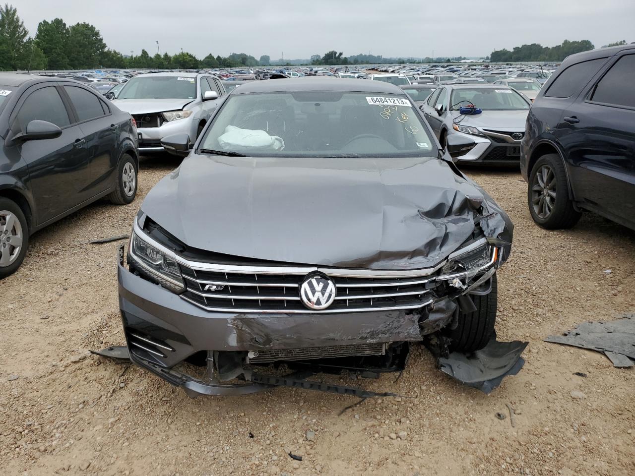 Photo 4 VIN: 1VWDT7A38HC073098 - VOLKSWAGEN PASSAT 