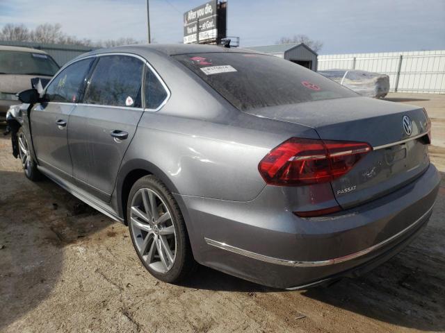 Photo 2 VIN: 1VWDT7A38HC075420 - VOLKSWAGEN PASSAT R-L 