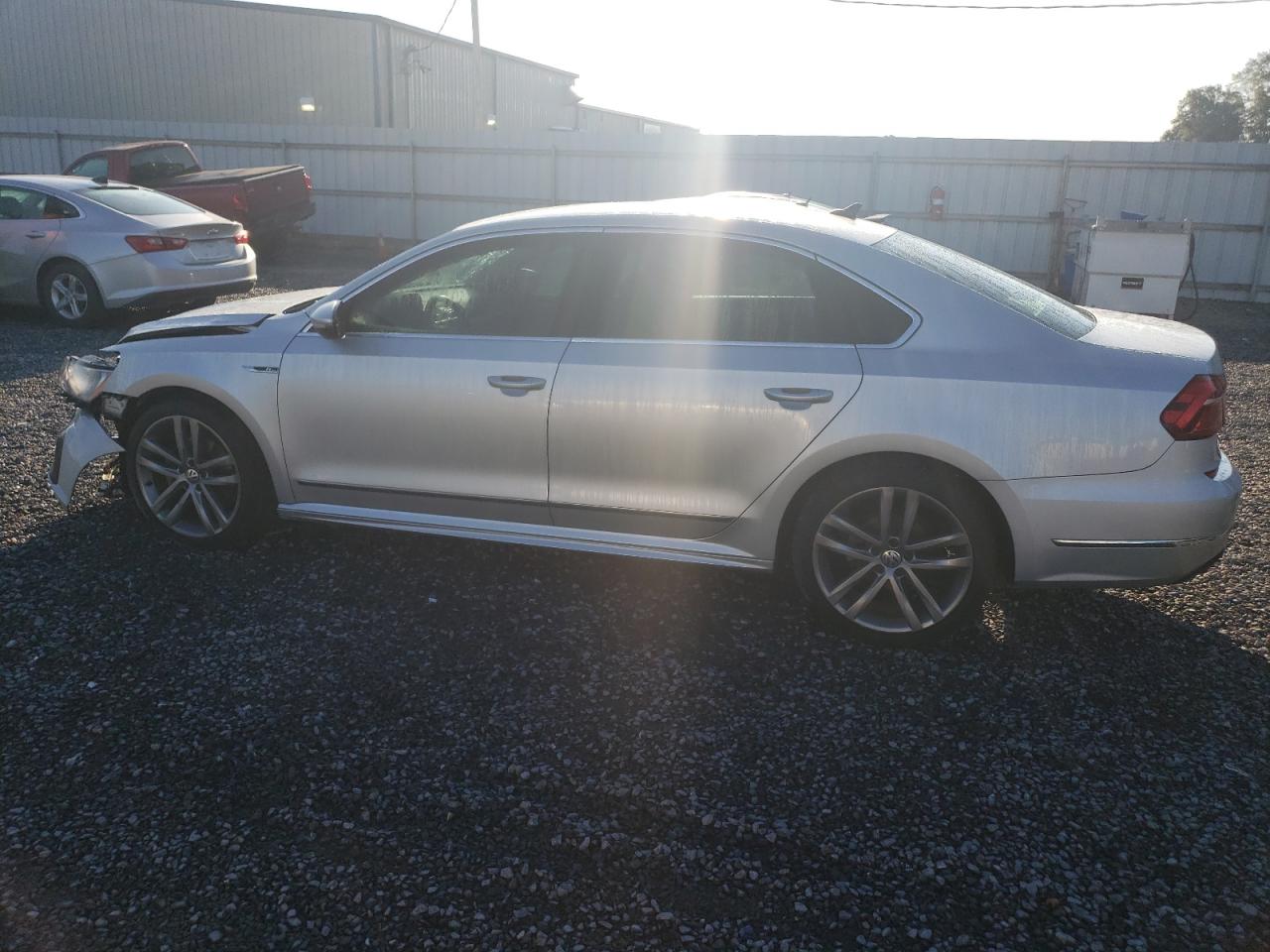 Photo 1 VIN: 1VWDT7A39HC016666 - VOLKSWAGEN PASSAT 