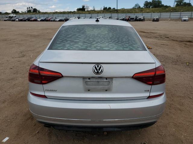 Photo 5 VIN: 1VWDT7A39HC038215 - VOLKSWAGEN PASSAT 