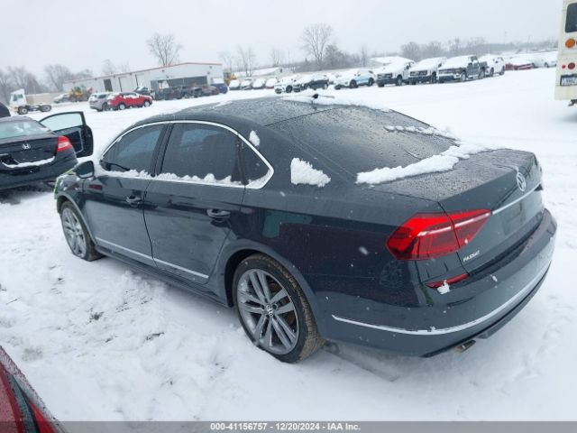 Photo 2 VIN: 1VWDT7A39HC078035 - VOLKSWAGEN PASSAT 