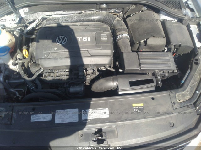 Photo 9 VIN: 1VWDT7A3XHC015610 - VOLKSWAGEN PASSAT 