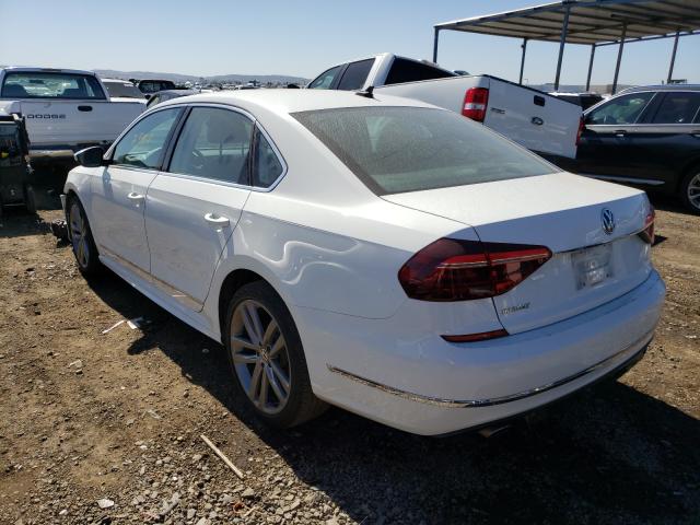 Photo 2 VIN: 1VWDT7A3XHC057226 - VOLKSWAGEN PASSAT 