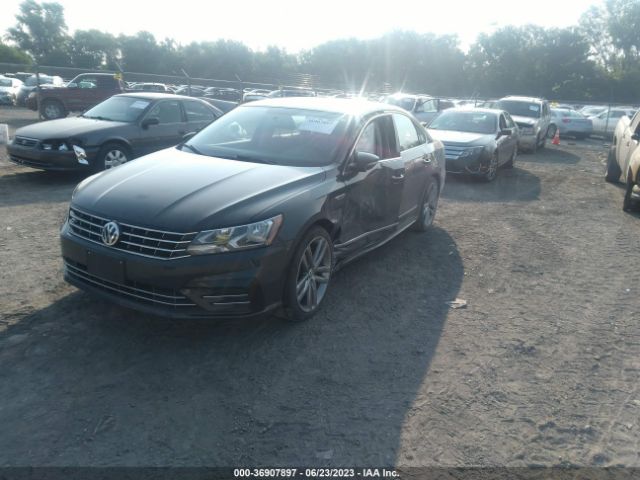 Photo 1 VIN: 1VWDT7A3XHC057372 - VOLKSWAGEN PASSAT 