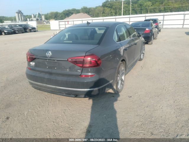 Photo 3 VIN: 1VWDT7A3XHC057372 - VOLKSWAGEN PASSAT 