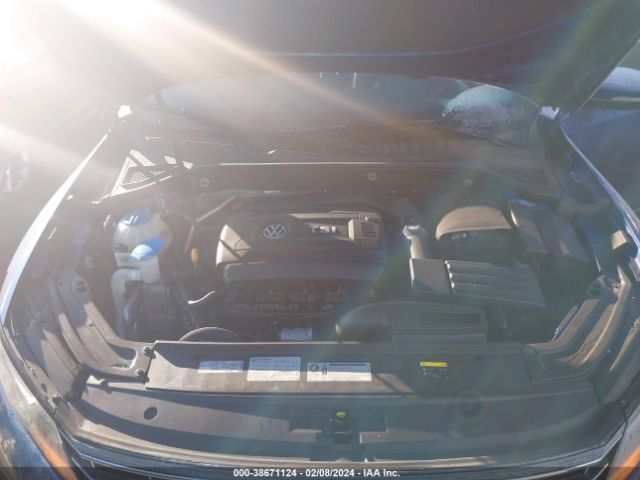 Photo 9 VIN: 1VWDT7A3XHC057825 - VOLKSWAGEN PASSAT 