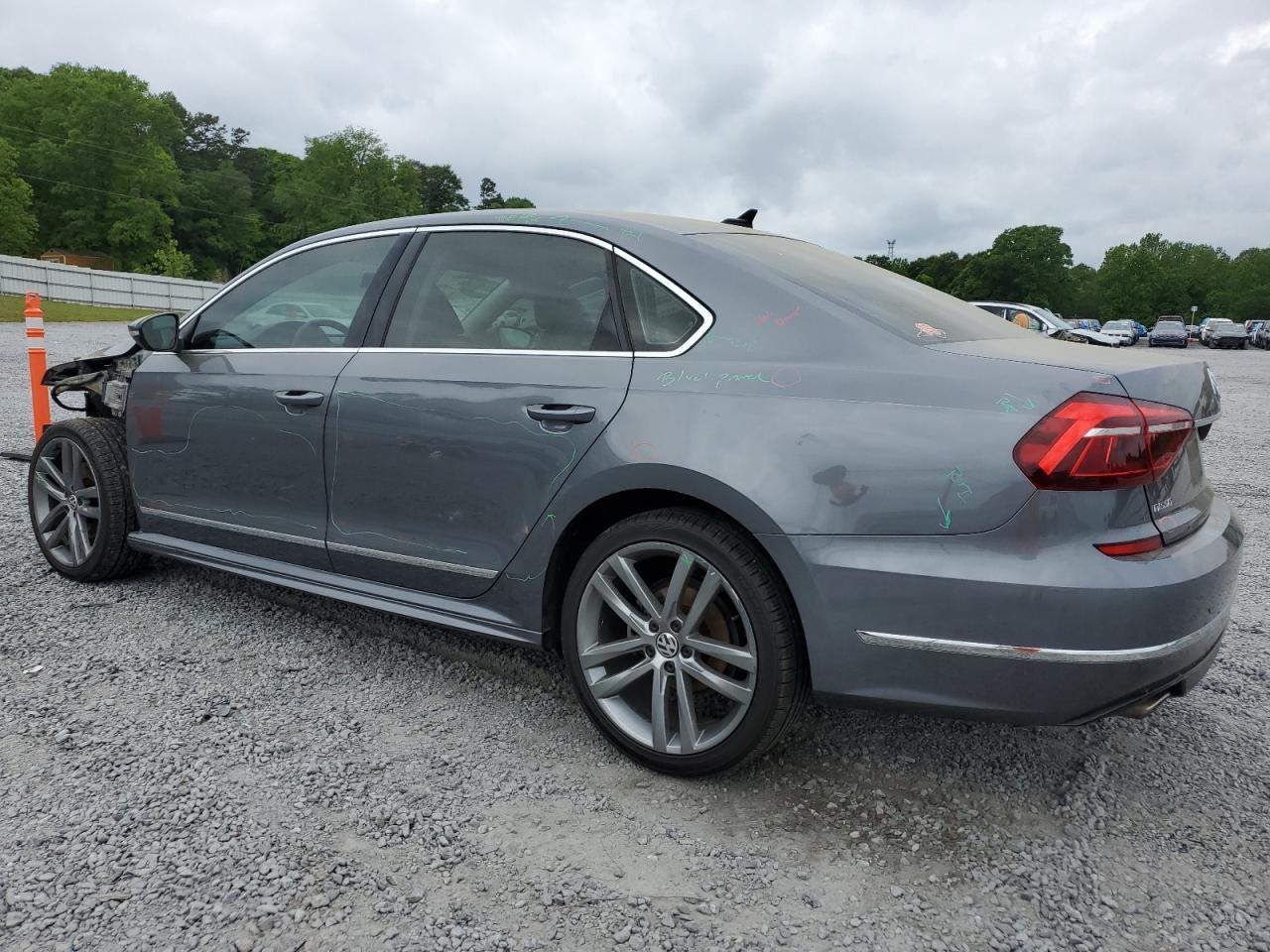 Photo 1 VIN: 1VWDT7A3XHC066976 - VOLKSWAGEN PASSAT 