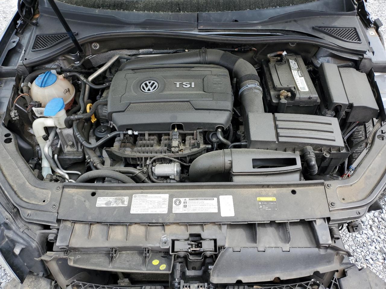 Photo 10 VIN: 1VWDT7A3XHC066976 - VOLKSWAGEN PASSAT 