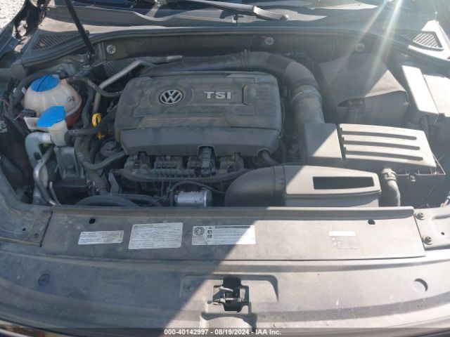 Photo 9 VIN: 1VWDT7A3XHC070378 - VOLKSWAGEN PASSAT 