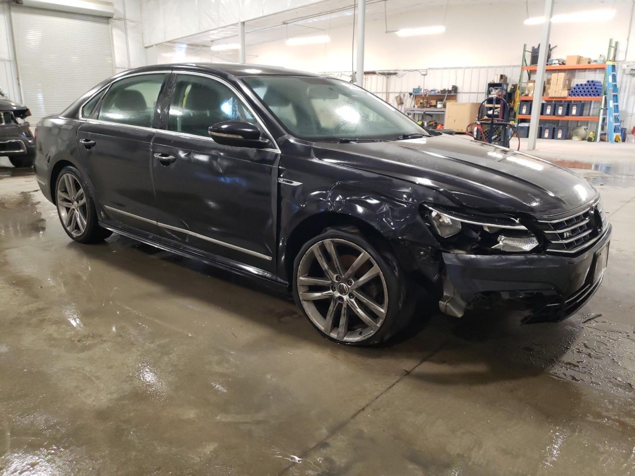 Photo 3 VIN: 1VWDT7A3XHC080716 - VOLKSWAGEN PASSAT 