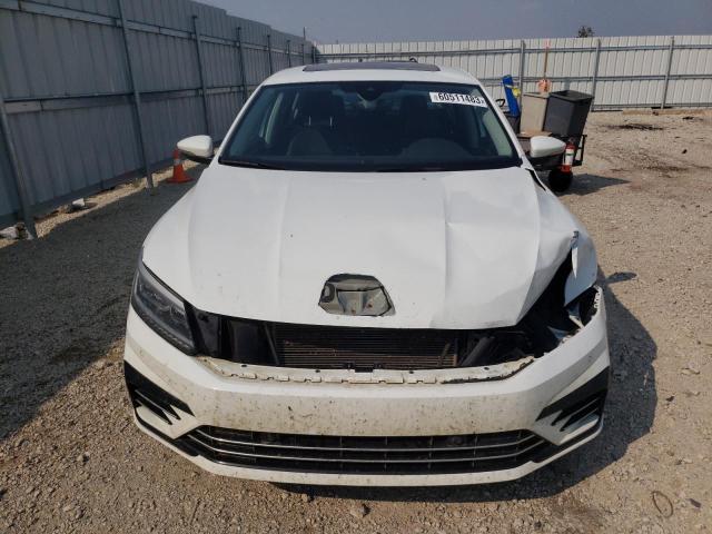 Photo 4 VIN: 1VWET7A31HC001454 - VOLKSWAGEN PASSAT HIG 