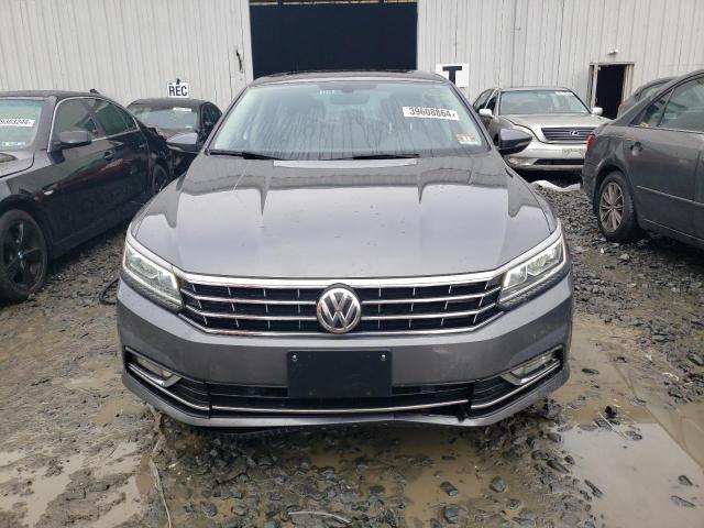 Photo 4 VIN: 1VWGT7A30HC017492 - VOLKSWAGEN PASSAT 