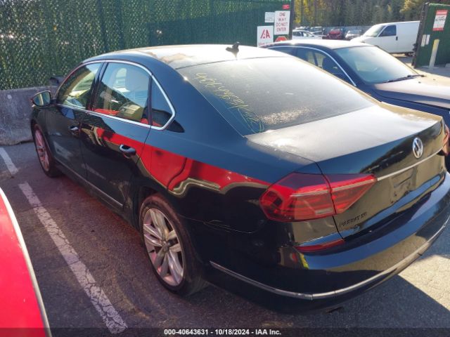 Photo 2 VIN: 1VWGT7A30HC040691 - VOLKSWAGEN PASSAT 