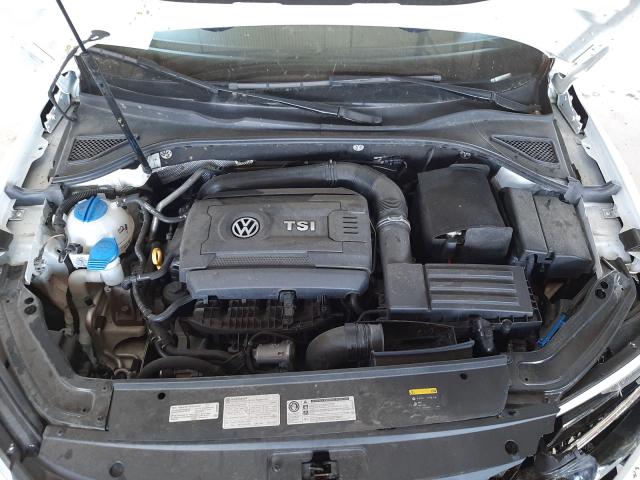 Photo 6 VIN: 1VWGT7A31HC024693 - VOLKSWAGEN PASSAT 