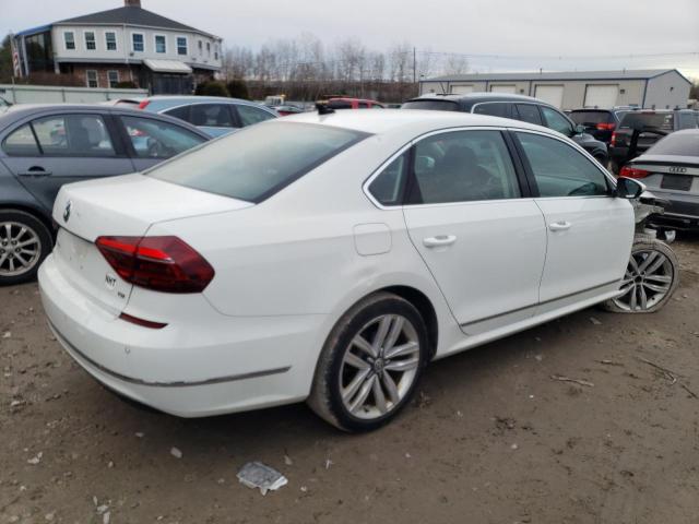 Photo 2 VIN: 1VWGT7A31HC043597 - VOLKSWAGEN PASSAT 