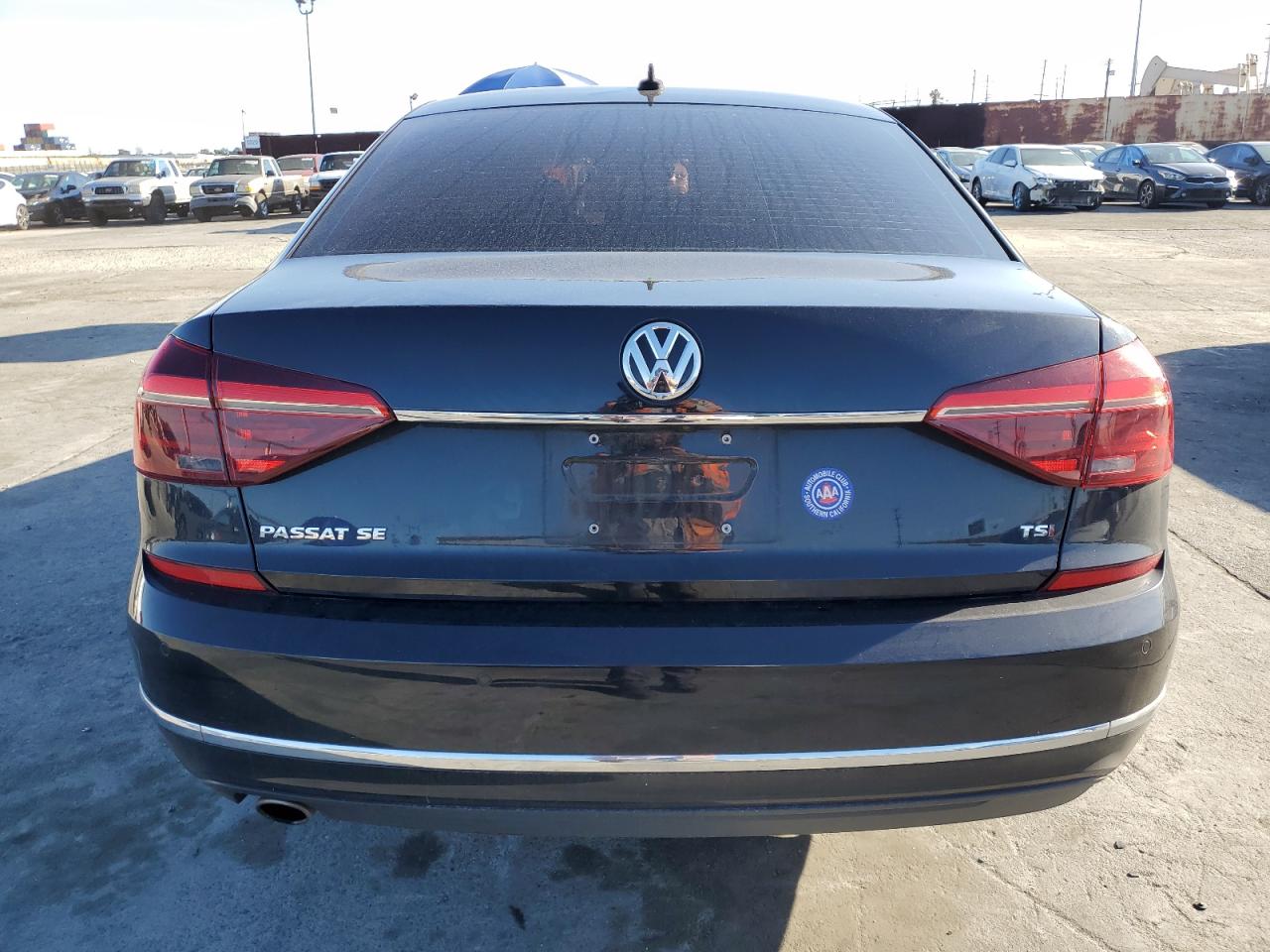 Photo 5 VIN: 1VWGT7A31HC044698 - VOLKSWAGEN PASSAT 