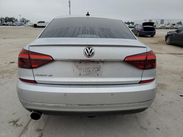 Photo 5 VIN: 1VWGT7A31HC072131 - VOLKSWAGEN PASSAT 