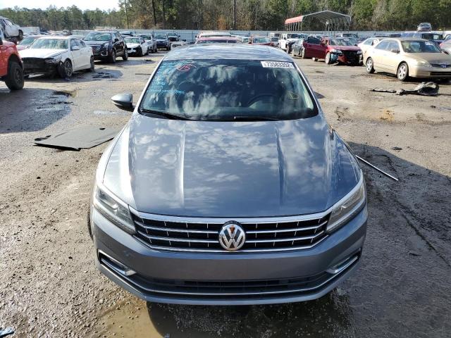 Photo 4 VIN: 1VWGT7A32HC010298 - VOLKSWAGEN PASSAT 