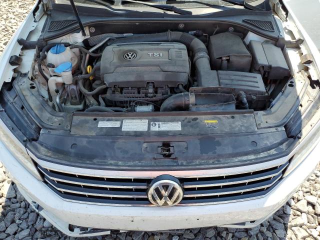 Photo 10 VIN: 1VWGT7A32HC040434 - VOLKSWAGEN PASSAT 