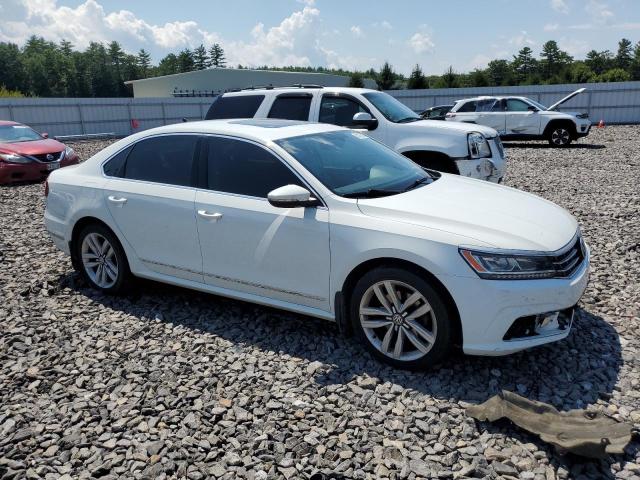 Photo 3 VIN: 1VWGT7A32HC040434 - VOLKSWAGEN PASSAT 