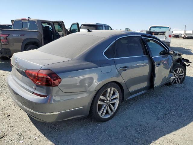 Photo 2 VIN: 1VWGT7A32HC057525 - VOLKSWAGEN PASSAT 