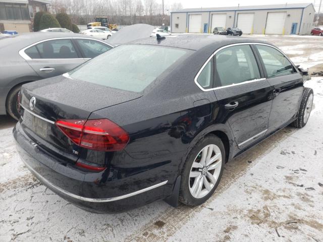 Photo 2 VIN: 1VWGT7A33HC024825 - VOLKSWAGEN PASSAT 