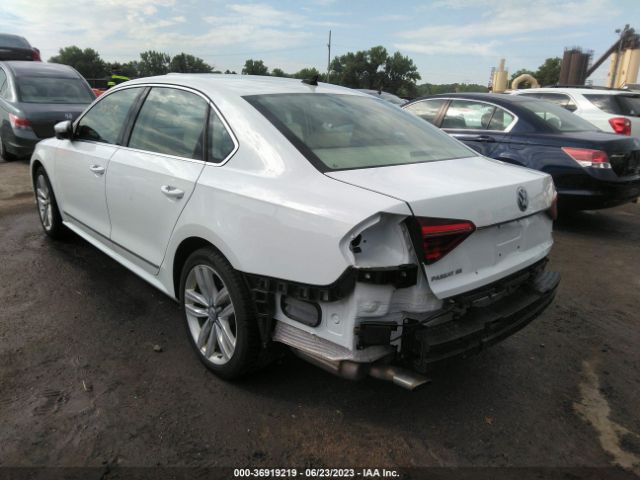 Photo 2 VIN: 1VWGT7A33HC030365 - VOLKSWAGEN PASSAT 