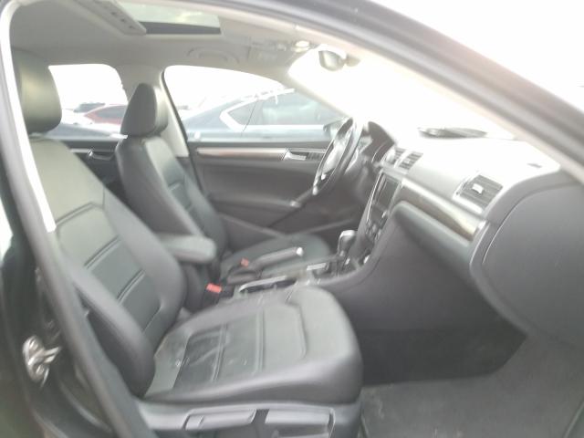 Photo 4 VIN: 1VWGT7A33HC070333 - VOLKSWAGEN PASSAT 