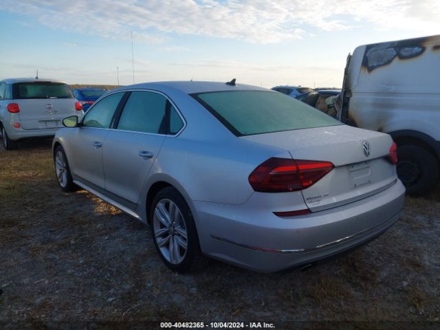 Photo 2 VIN: 1VWGT7A34HC040712 - VOLKSWAGEN PASSAT 