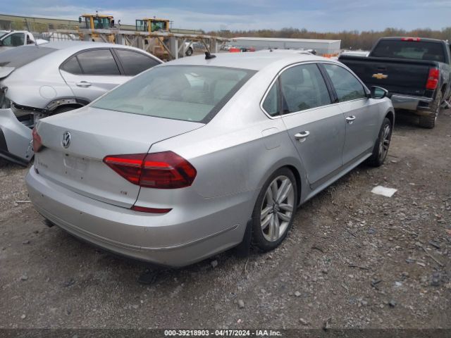 Photo 3 VIN: 1VWGT7A34HC065576 - VOLKSWAGEN PASSAT 