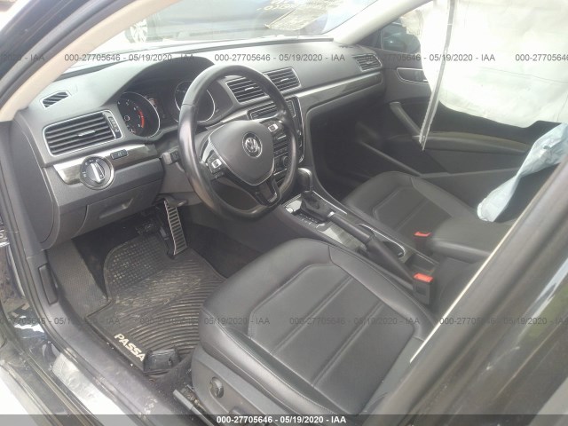 Photo 4 VIN: 1VWGT7A35HC012725 - VOLKSWAGEN PASSAT 