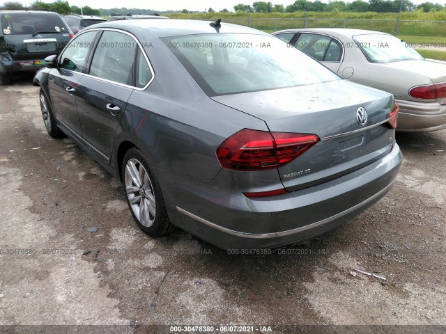 Photo 2 VIN: 1VWGT7A35HC023675 - VOLKSWAGEN PASSAT 