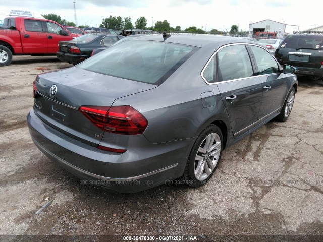 Photo 3 VIN: 1VWGT7A35HC023675 - VOLKSWAGEN PASSAT 