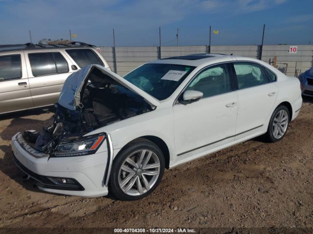 Photo 1 VIN: 1VWGT7A35HC050150 - VOLKSWAGEN PASSAT 