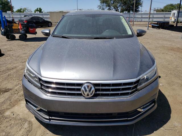 Photo 4 VIN: 1VWGT7A36HC030361 - VOLKSWAGEN PASSAT 