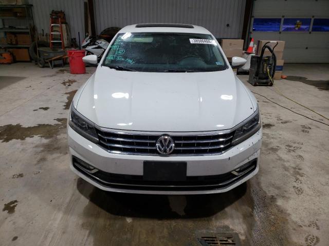 Photo 4 VIN: 1VWGT7A37HC027369 - VOLKSWAGEN PASSAT 