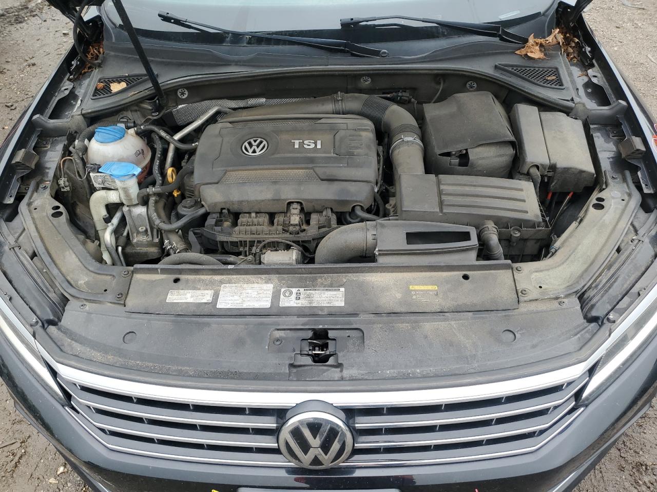 Photo 10 VIN: 1VWGT7A37HC028358 - VOLKSWAGEN PASSAT 