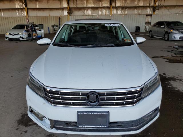 Photo 4 VIN: 1VWGT7A37HC037464 - VOLKSWAGEN PASSAT SE 