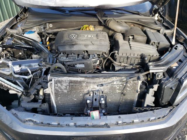 Photo 6 VIN: 1VWGT7A37HC070500 - VOLKSWAGEN PASSAT 