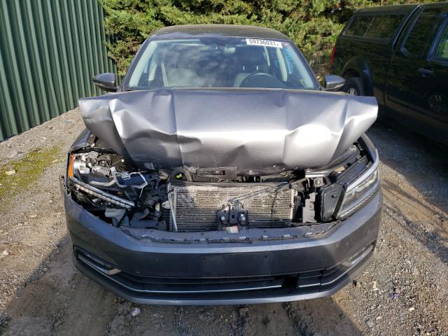 Photo 8 VIN: 1VWGT7A37HC070500 - VOLKSWAGEN PASSAT SE 