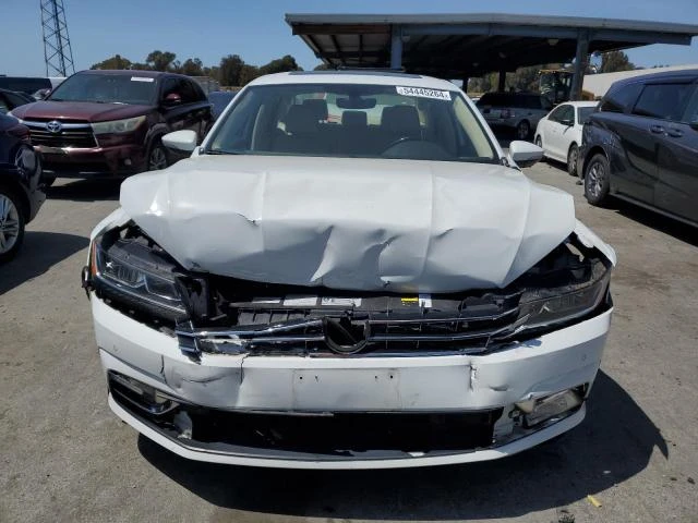 Photo 4 VIN: 1VWGT7A37HC070609 - VOLKSWAGEN PASSAT 