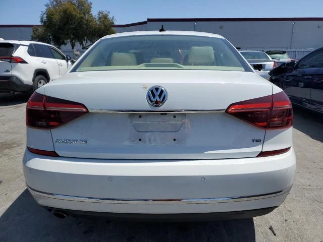 Photo 5 VIN: 1VWGT7A37HC070609 - VOLKSWAGEN PASSAT 