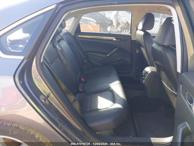 Photo 7 VIN: 1VWGT7A38HC018552 - VOLKSWAGEN PASSAT 