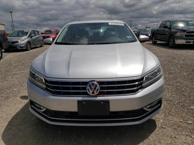 Photo 4 VIN: 1VWGT7A38HC023685 - VOLKSWAGEN PASSAT 