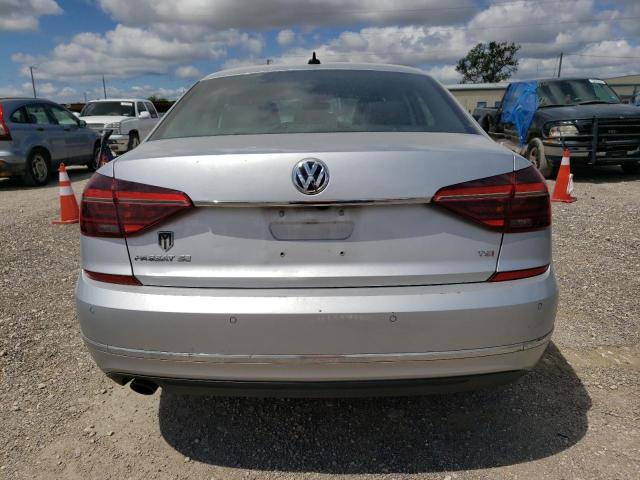 Photo 5 VIN: 1VWGT7A38HC023685 - VOLKSWAGEN PASSAT 