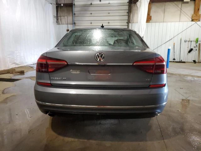 Photo 5 VIN: 1VWGT7A38HC057125 - VOLKSWAGEN PASSAT 