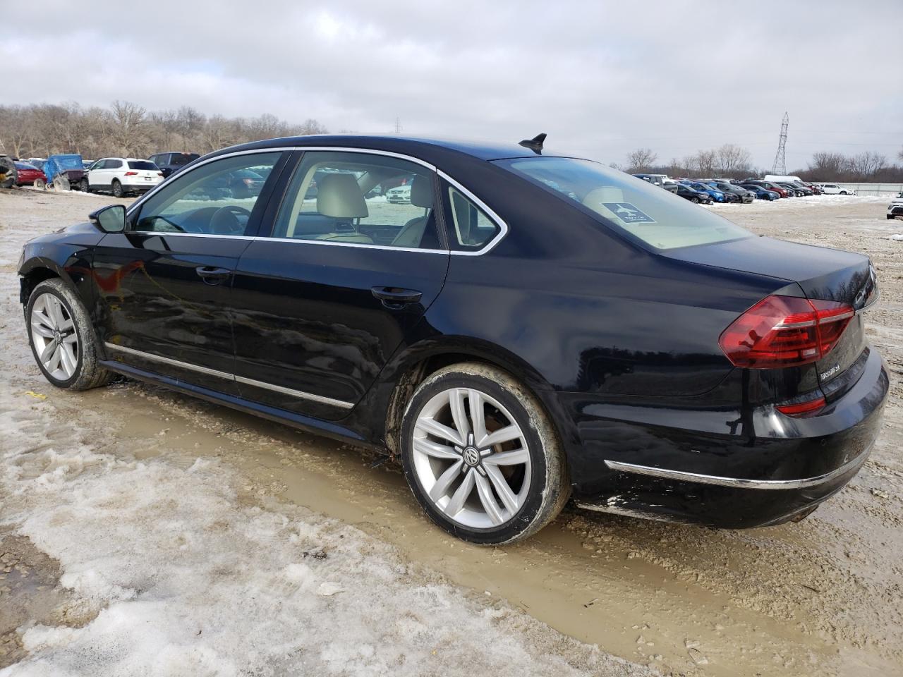 Photo 1 VIN: 1VWGT7A38HC058159 - VOLKSWAGEN PASSAT 